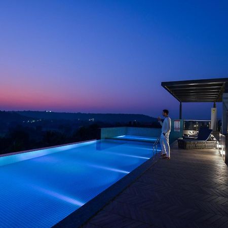 Meritas Auberge Calangute Goa Екстериор снимка