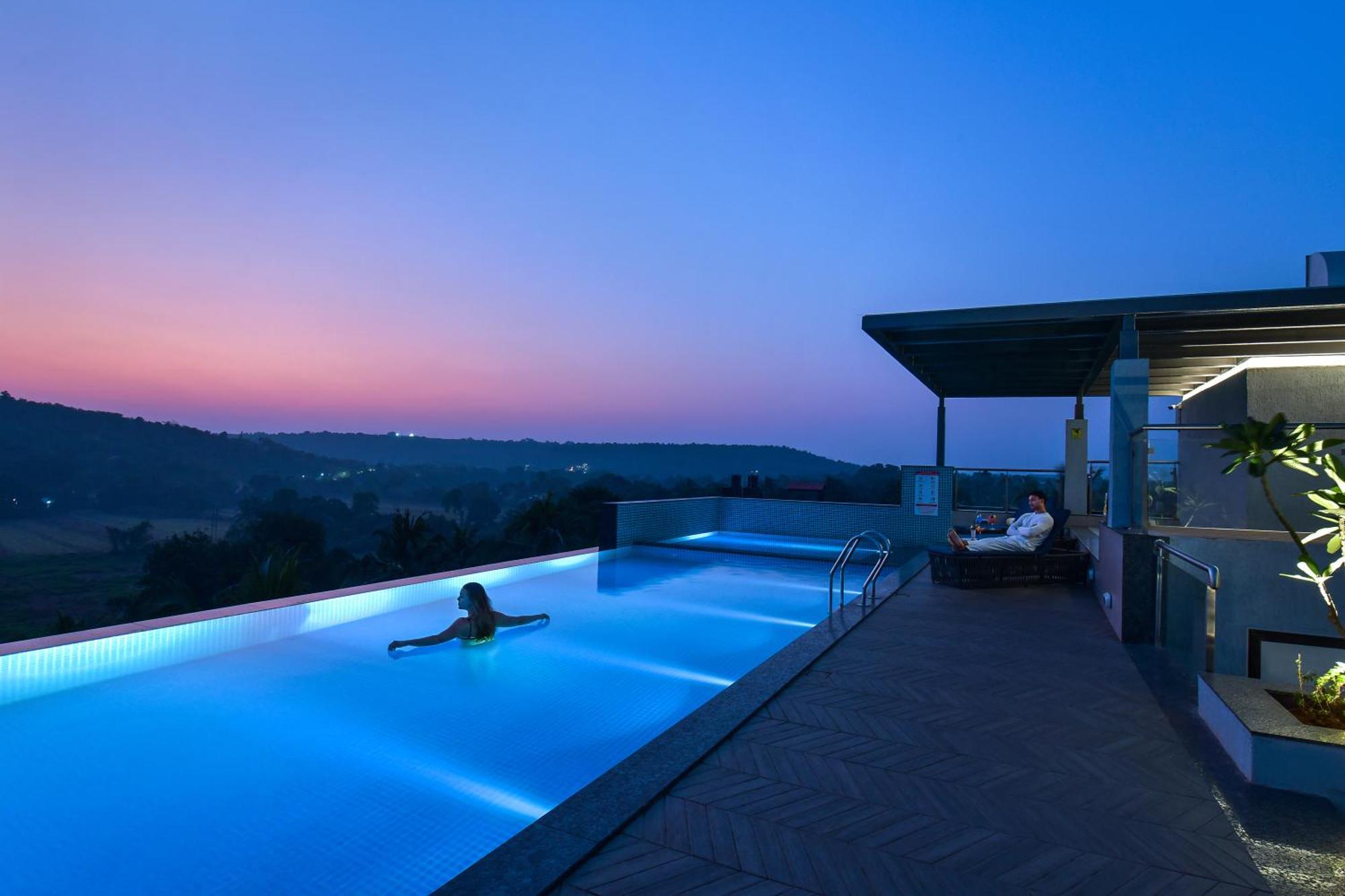 Meritas Auberge Calangute Goa Екстериор снимка