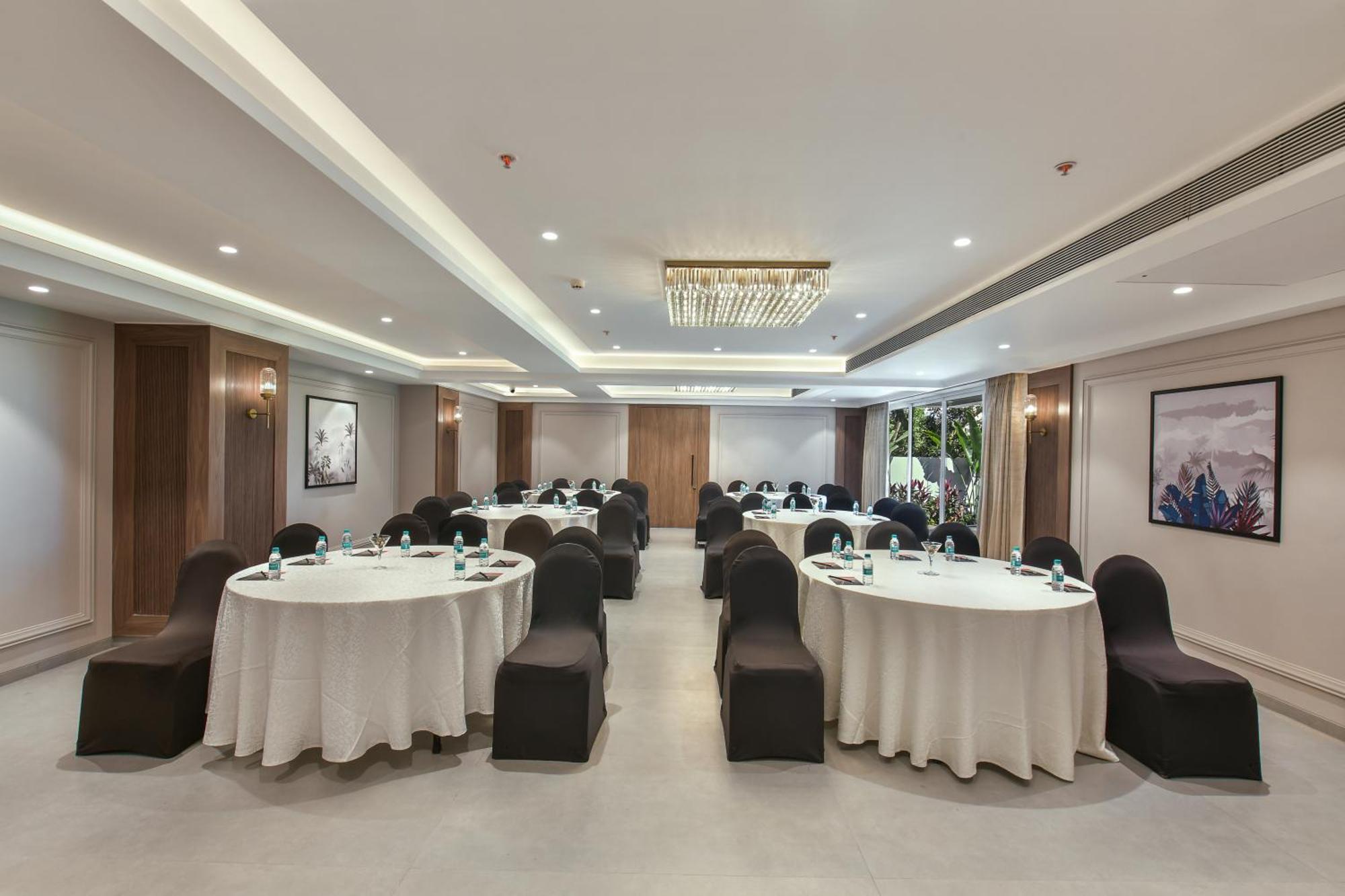 Meritas Auberge Calangute Goa Екстериор снимка